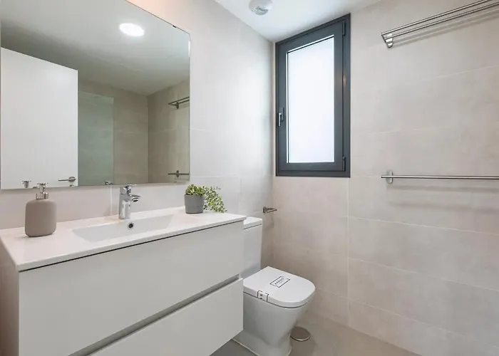 Modern 3-Bed Boho Retreat For A Stylish Escape