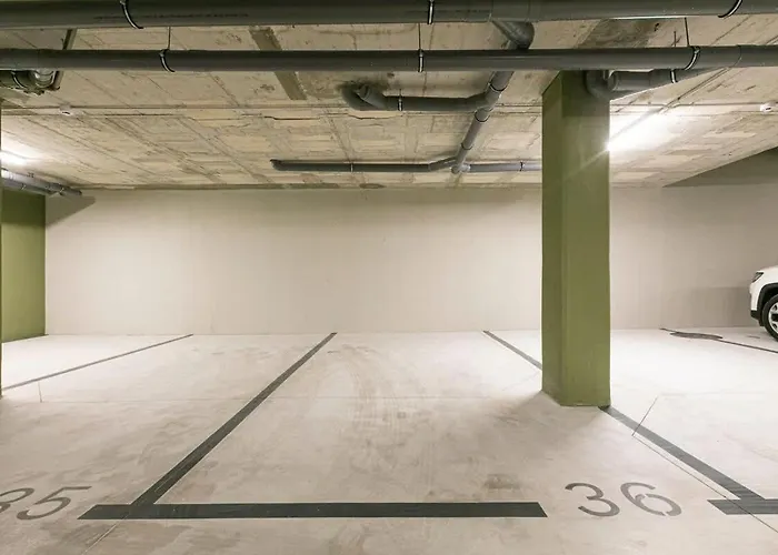 Modern 3-Bed Boho Retreat For A Stylish Escape フエンヒロラ