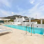 Apartment Modern 3-bed Boho Retreat For A Stylish Escape *
