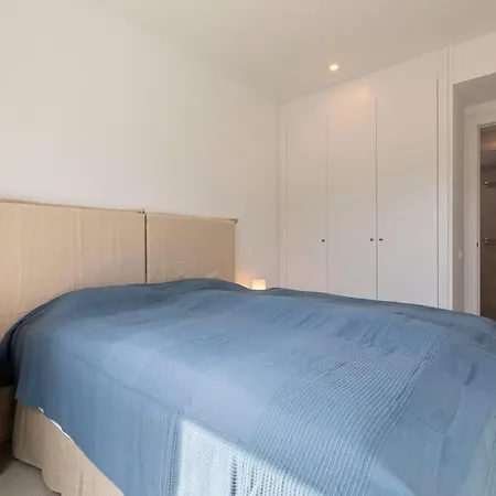 Modern 3-bed Boho Retreat For A Stylish Escape 푸엔히롤라