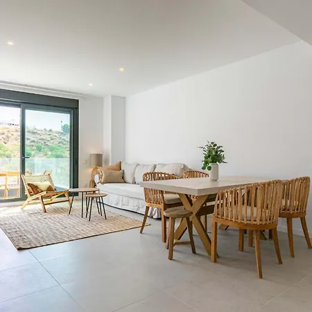 Appartement Modern 3-bed Boho Retreat For A Stylish Escape