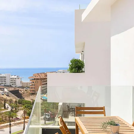Appartement Modern 3-bed Boho Retreat For A Stylish Escape Fuengirola