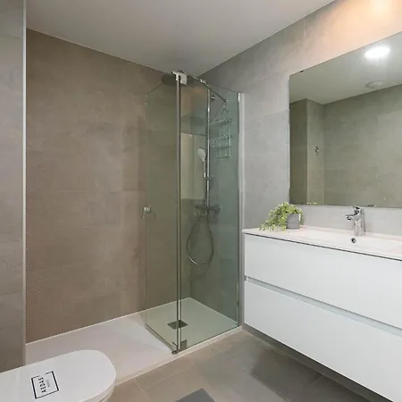 Modern 3-bed Boho Retreat For A Stylish Escape Appartement *