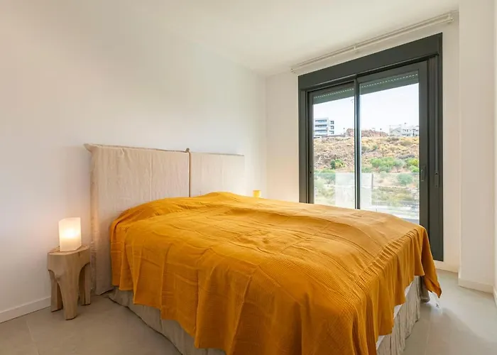 Modern 3-Bed Boho Retreat For A Stylish Escape Lejlighed *